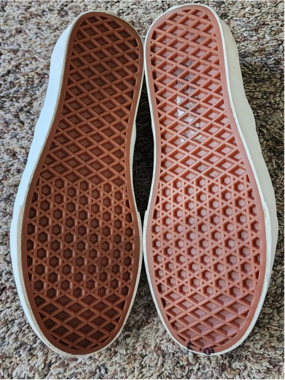 Vans‎ Classic Slip-On Checker Emboss 